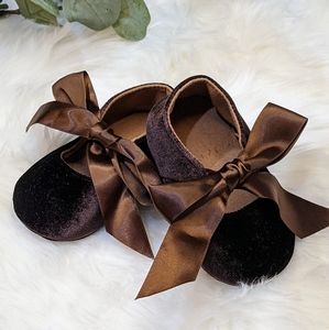 Baby Girls Ribbon Tie Shoes